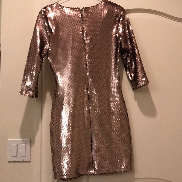 BB Dakota Rose Gold Sequin Dress - Picture 3 of 3